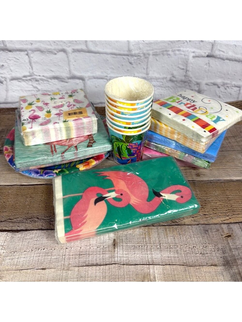 11pc Lot Tropical Birthday Christmas Paper Party Supplies Set Napkin Plate Towel